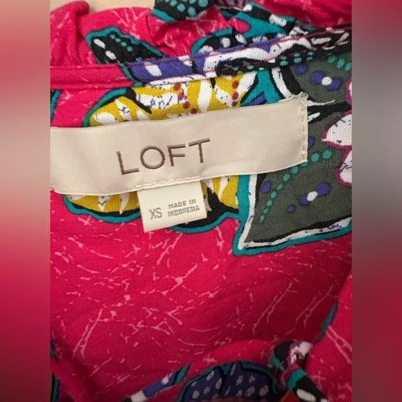 LOFT Pink and Green Floral Dress with ruffle sleeves Size XS - Picture 2 of 3